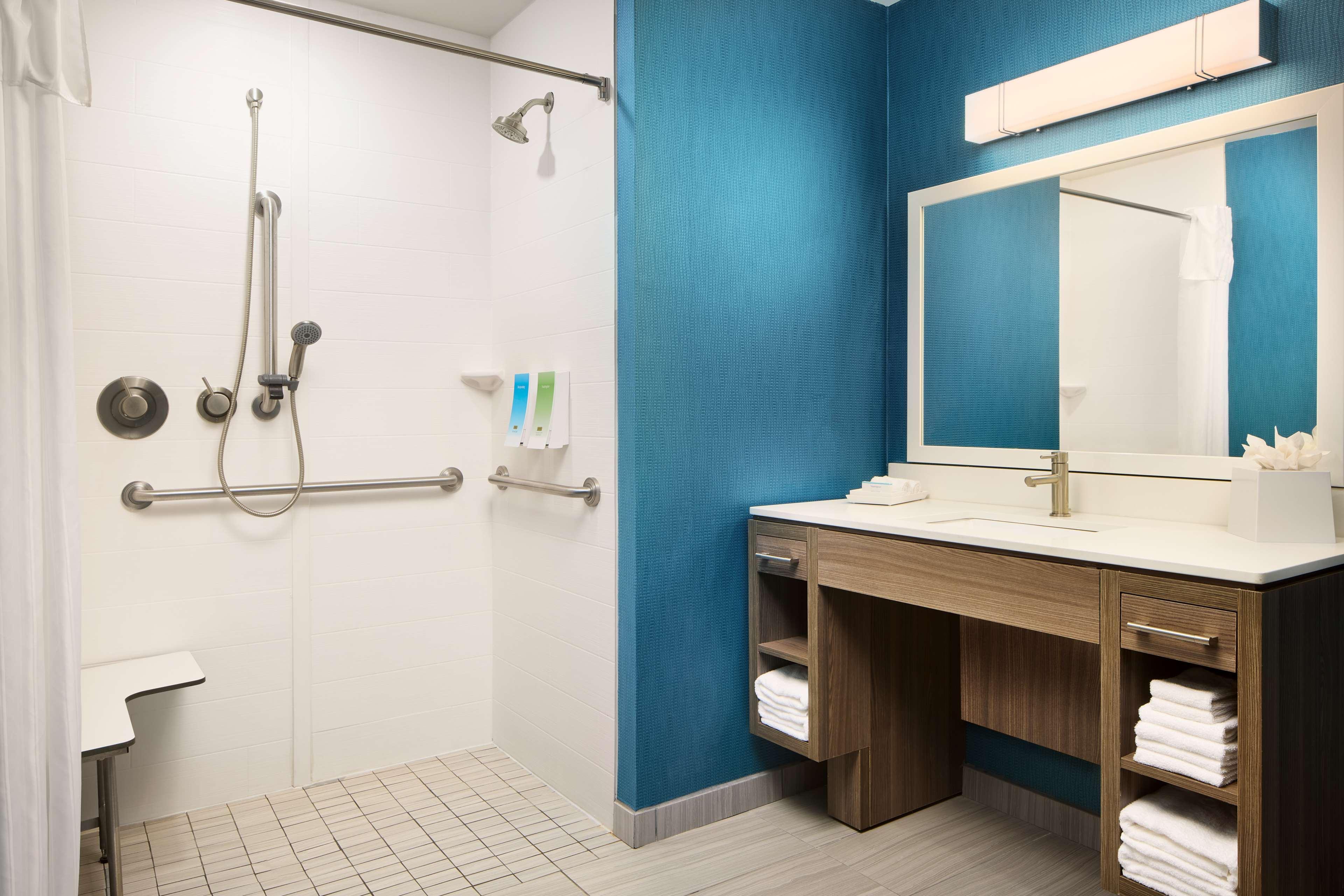 Home2 Suites By Hilton Pensacola I-10 Pine Forest Buitenkant foto